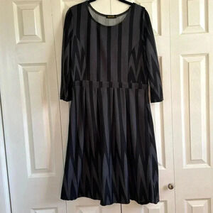 Reborn | 3/4 Sleeve | Gray/Black | Dress | Women's size XL